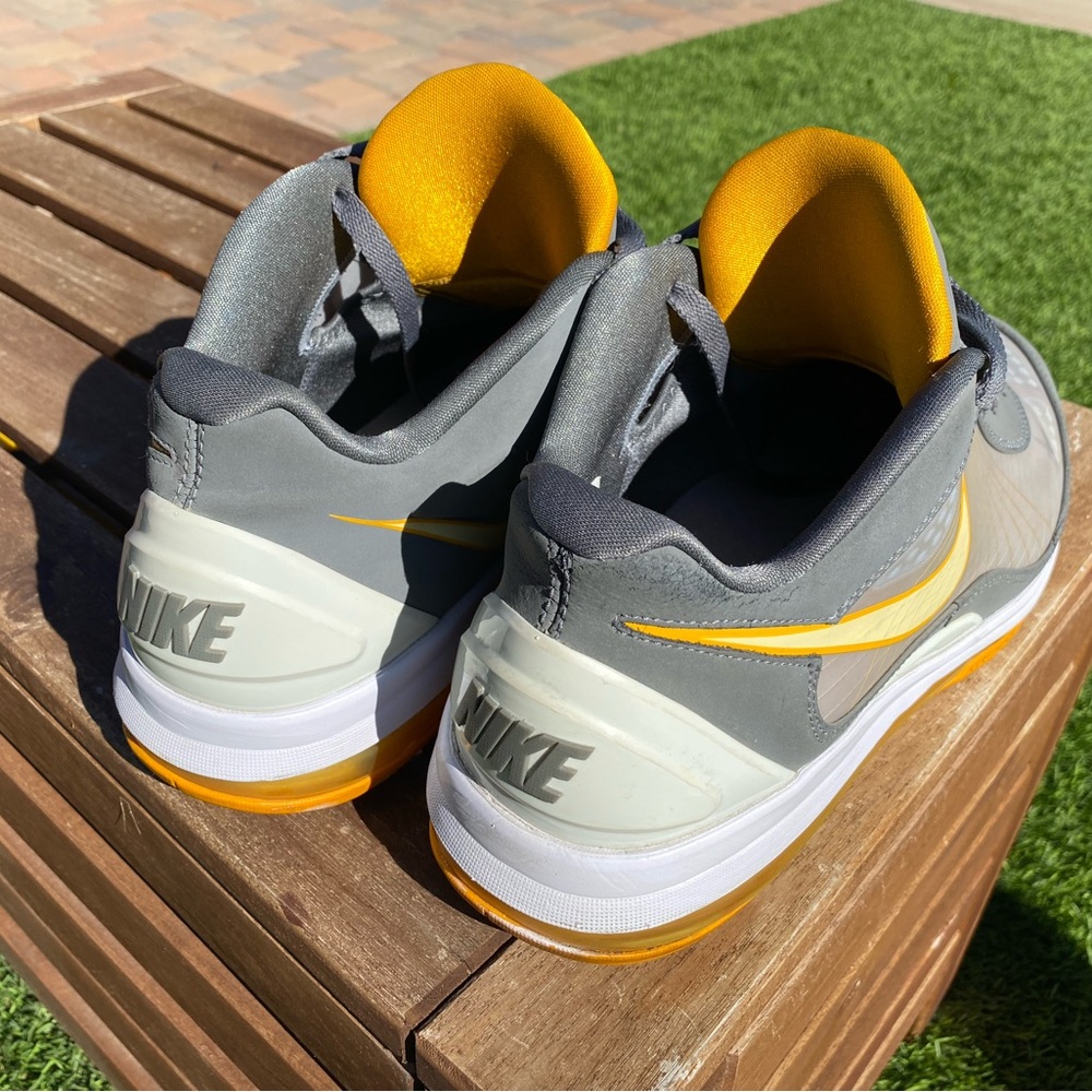 Nike Gray and Yellow Men's Sneakers - Picture 7 of 12